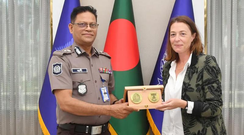 বাংলাদেশ পুলিশের সক্ষমতা বাড়াতে সহায়তা করতে চায় ফ্রান্স