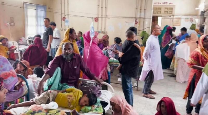 পাবনায় প্রকোপ বাড়ছে হামের, হাসপাতালে ভর্তি ২৫