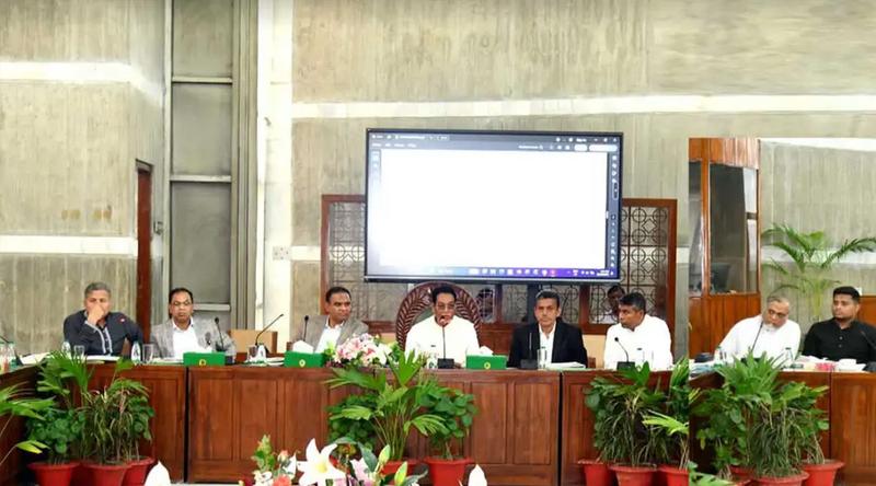 আসবাবপত্র কেনাকাটায় ‘বালিশ-পর্দা’ কাণ্ড রোধে সংসদীয় কমিটির হুঁশিয়ারি