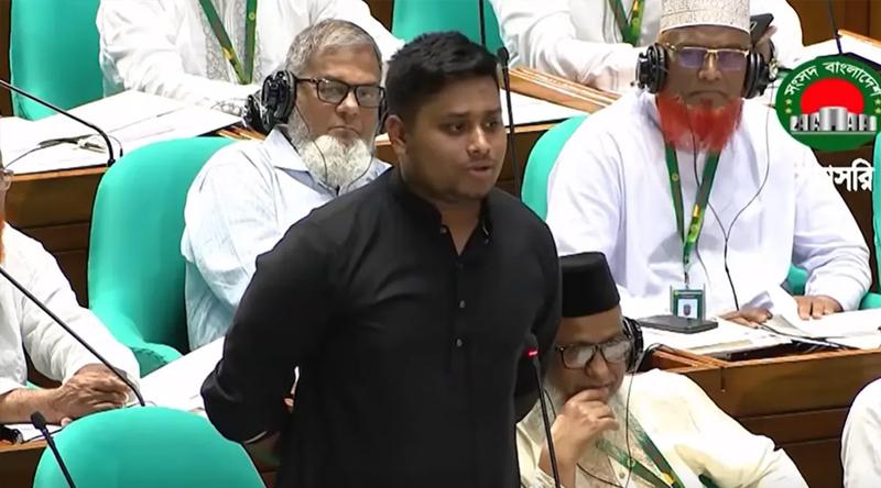 সংসদে বক্তব্য শেষে ভুল স্বীকার করলেন হাসনাত আব্দুল্লাহ