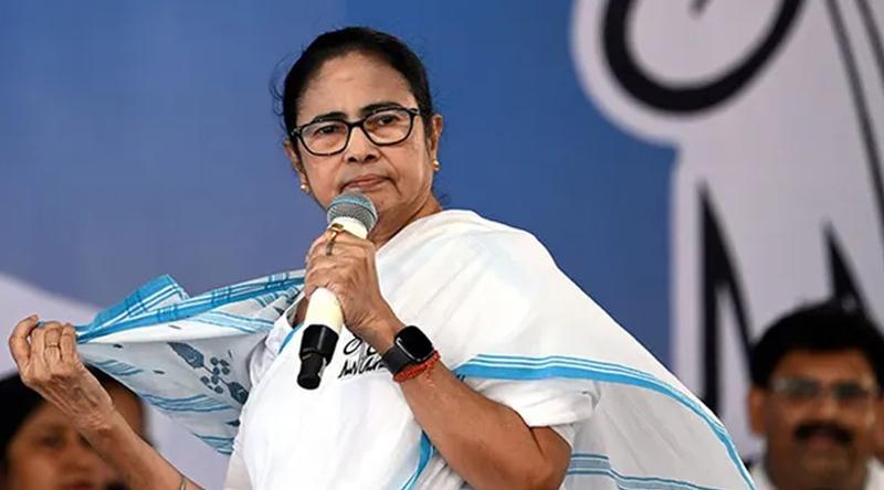 বিজেপিকে ভোট দিলে আর মাছ-মাংস খেতে পারবেন না: মমতা
