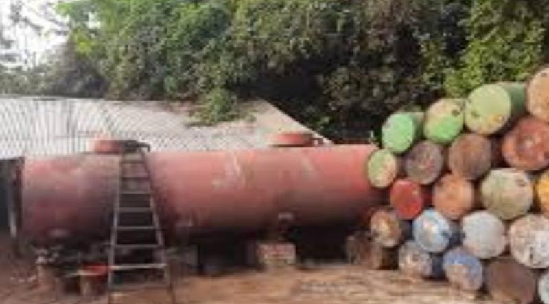 ফৌজদারহাটে অভিযানে ২৫ মেট্রিক টন অবৈধ ডিজেল উদ্ধার