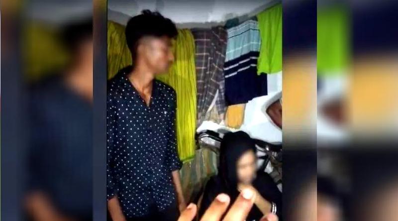 নানি-নাতির প্রেমের ঘটনায় এলাকাজুড়ে চাঞ্চল্য