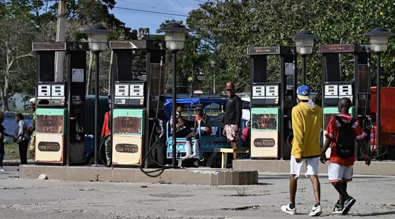 জ্বালানি অবরোধ ভেঙে কিউবায় পৌঁছাল রুশ তেলবাহী ট্যাংকার