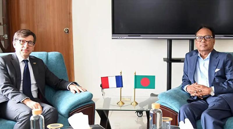 ফকির মাহবুব আনামের সঙ্গে বাংলাদেশে নিযুক্ত ফ্রান্সের রাষ্ট্রদূতের বৈঠক