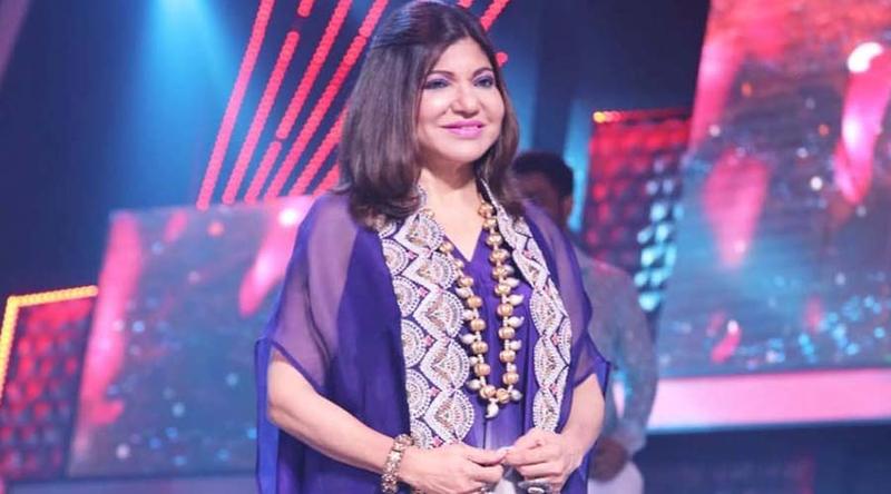 গাইতে পারছেন না অলকা ইয়াগনিক, ভুগছেন শ্রবণ সমস্যায়