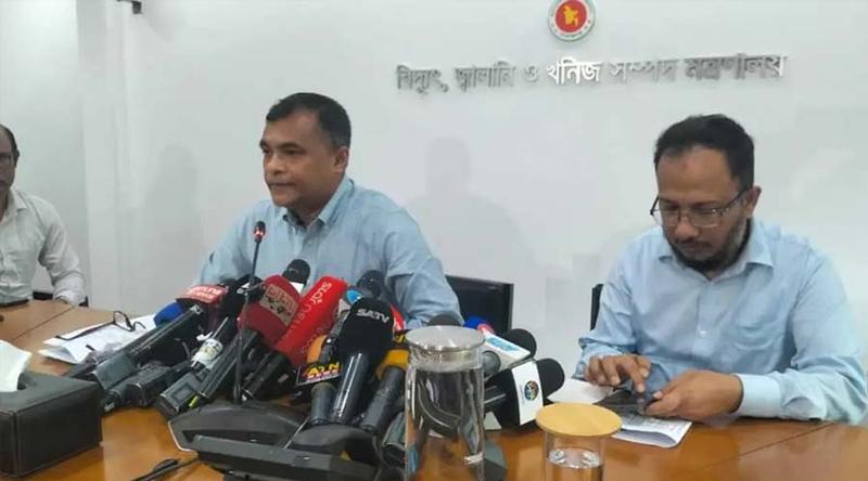 জ্বালানির সংকট নেই, এপ্রিল মাসেও সরবরাহ স্বাভাবিক থাকবে: জ্বালানি যুগ্মসচিব