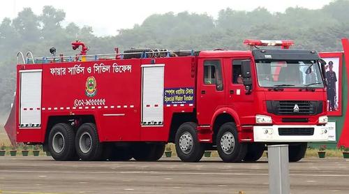 হাতিরপুলে দোকানে আগুন, ৪ ইউনিটের চেষ্টায় নিয়ন্ত্রণে