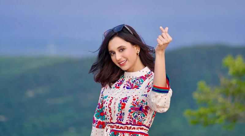 বড় পর্দায় সাবিলার অভিনয় দেখে মুগ্ধ অভিনেত্রীর শাশুড়ি