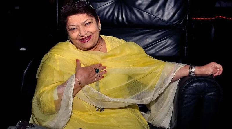 ত্রিশ বছরের বড় প্রেমিকের সঙ্গে সম্পর্ক নিয়ে আলোচনায় সরোজ