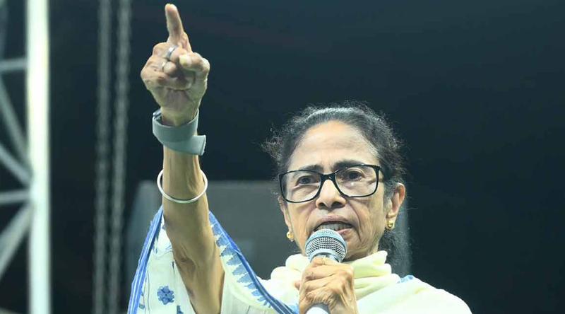ভোট গণনার আগে কঠোর বার্তা মমতার