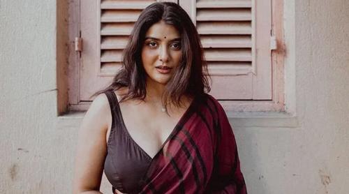 এক জন্মেই সব ভালো কাজ করে যেতে চান অভিনেত্রী পার্নো