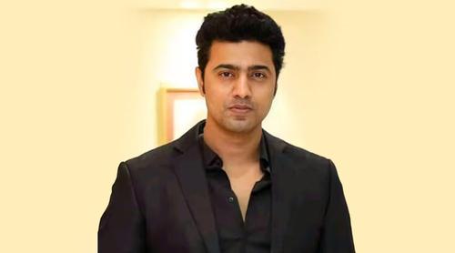 ভোট গণনার দিনে দুঃসংবাদ দিল দেব