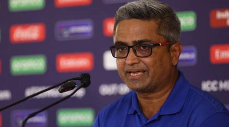 কানাডার কোচ হলেন মন্টি দেসাই