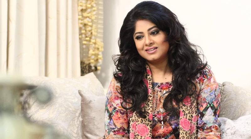 সেন্সর অনুমোদন নিয়ে নতুন বিতর্কে জড়ালেন মৌসুমী