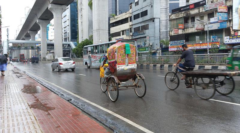 ঢাকায় দুপুরের মধ্যে বজ্রসহ বৃষ্টির শঙ্কা