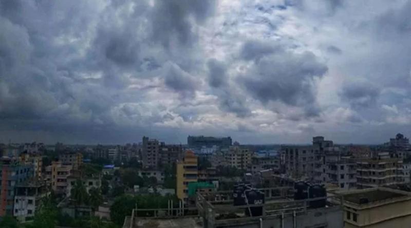 ঢাকার আকাশ আংশিক মেঘলা, দুপুর পর্যন্ত নেই বৃষ্টির সম্ভাবনা