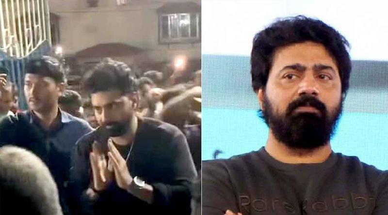 দেবকে দেখে ‘চোর চোর’ স্লোগান, রাজনীতি ছাড়ার অনুরোধ ভক্তদের