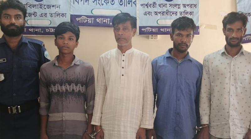 চট্টগ্রামে যুবলীগ নেতাসহ গ্রেপ্তার ১৩