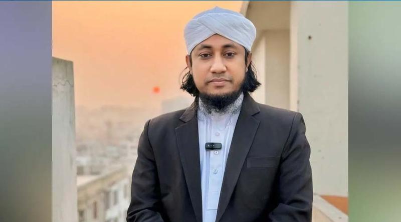 সাংবাদিকদের নিয়ে রাতে তাহেরীর স্ট্যাটাস