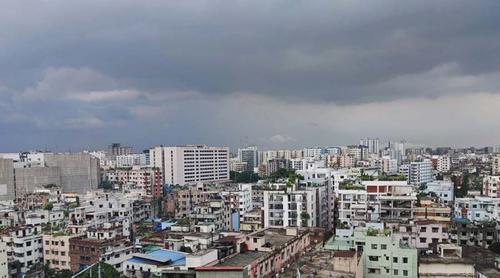 বৃষ্টিতেও  ‘অস্বাস্থ্যকর’ ঢাকার বাতাস