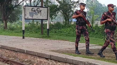 সীমান্তে অনুপ্রবেশ ঠেকাতে কঠোর অবস্থানে বিজিবি