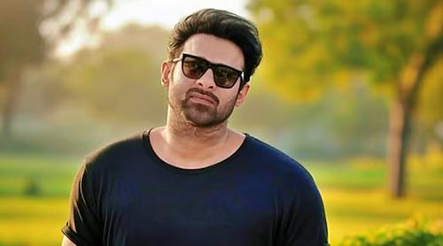অনির্দিষ্টকালের জন্য বন্ধ হয়ে গেল প্রভাসের ‘ফৌজি’ সিনেমার শুটিং