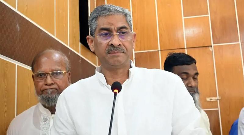 সারাদেশে খাল খননের মাধ্যমে অবৈধভাবে গড়ে ওঠা স্থাপনা দখলমুক্ত করা হবে: পানিসম্পদমন্ত্রী