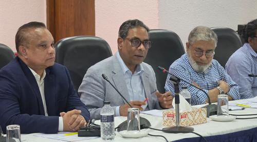 ডুপ্লিকেশন কমাতে একীভূত হচ্ছে মাঠপর্যায়ের স্বাস্থ্যসেবা: প্রতিমন্ত্রী ড. এম এ মুহিত