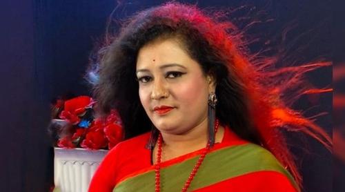 প্রকাশ্যে ক্ষমা চেয়েছেন বাউল শিল্পী হাসিনা সরকার