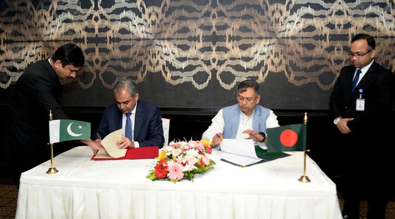 বাংলাদেশ-পাকিস্তানের মধ্যে মাদক পাচাররোধে সমঝোতা স্মারক স্বাক্ষরিত
