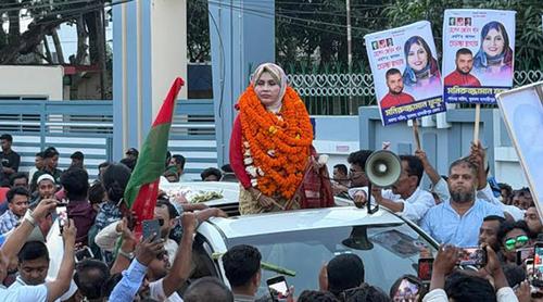 সংরক্ষিত নারী আসনের এমপি হেলেন জেরিন খানকে সংবর্ধনা