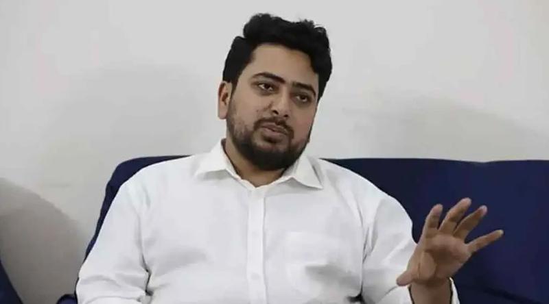 টালবাহানা করে জুলাই সনদকে এড়িয়ে যেতে চায় সরকার : নাহিদ