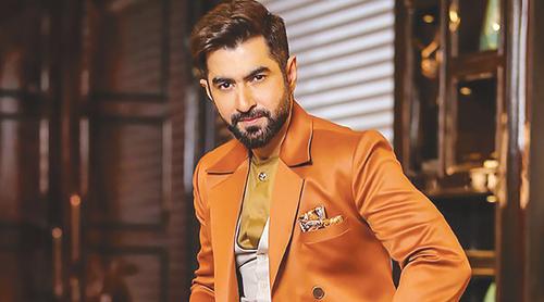 এবার কী রাজনীতিতে নাম লেখাতে চলেছেন অভিনেতা জিৎ?