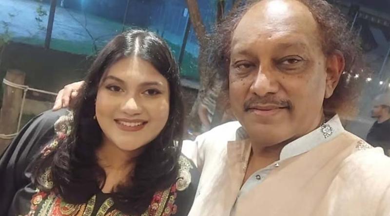 জমি বিক্রি করে কারিনার চিকিৎসা করতে হচ্ছে তার বাবার