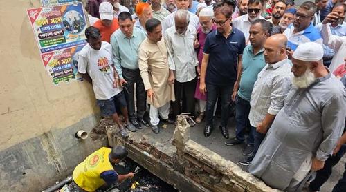যত্রতত্র ময়লা ফেললে কঠোর ব্যবস্থা : চসিক মেয়র