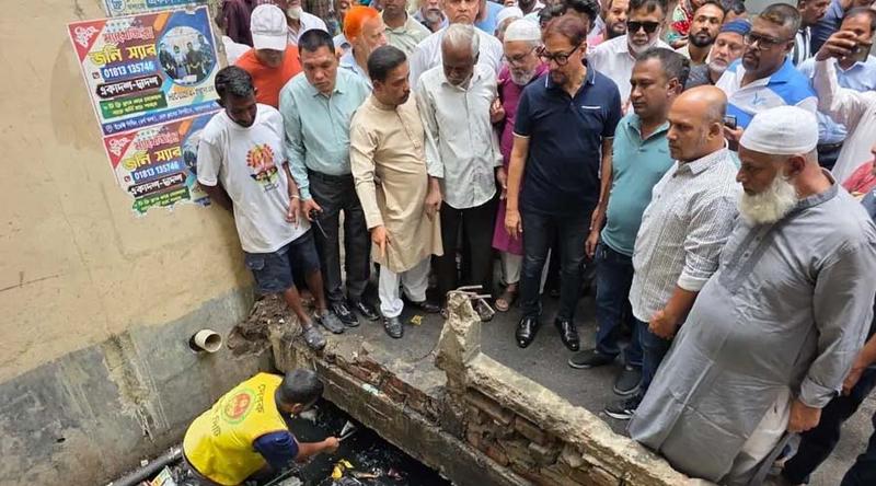 যত্রতত্র ময়লা ফেললে কঠোর ব্যবস্থা : চসিক মেয়র