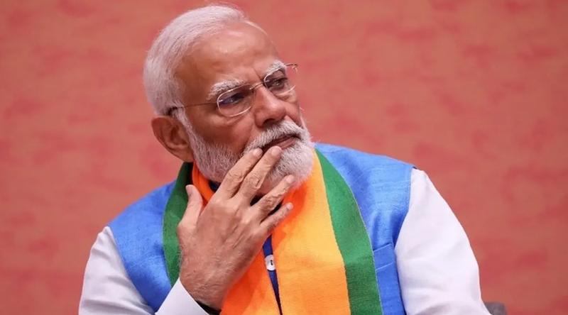 বাড়িতে বসে কাজ, বিদেশে বিয়ে নয়: নতুন ঘোষণা মোদির