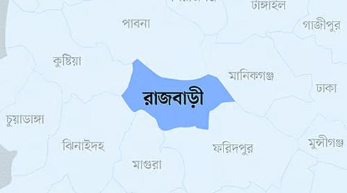 গোয়ালন্দে স্কুলছাত্রীকে ‘প্রেমের ফাঁদে’ ফেলে সংঘবদ্ধ ধর্ষণের অভিযোগ