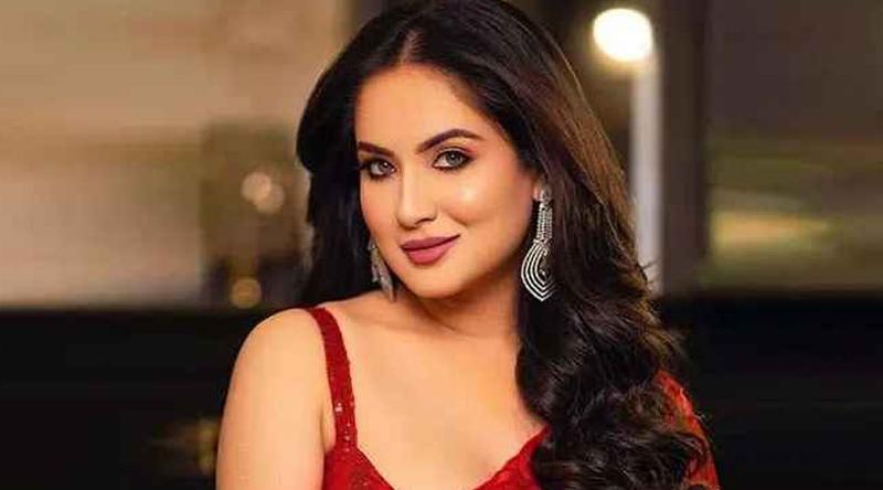 ছেলের পর কন্যাসন্তানের ইচ্ছে অভিনেত্রী পূজার!