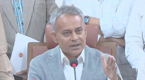 আসন্ন ঈদযাত্রায় যানজট মোকাবেলায় সর্বোচ্চ শক্তি প্রয়োগ করছে সরকার: সড়কমন্ত্রী