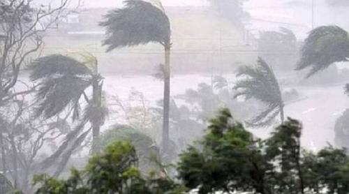 ১০ জেলায় বৃষ্টিসহ ঝড়ের আভাস, নদীবন্দরে সতর্কতা জারি