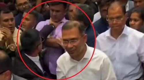 এসএসএফ সদস্যের ধাক্কার ঘটনায় আমানের স্ট্যাটাস