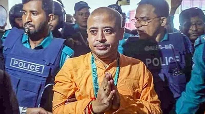 চিন্ময়ের জামিন ঘিরে সহিংসতা মামলার তদন্ত ডিবি থেকে সরিয়ে পিবিআইকে দেওয়ার নির্দেশ
