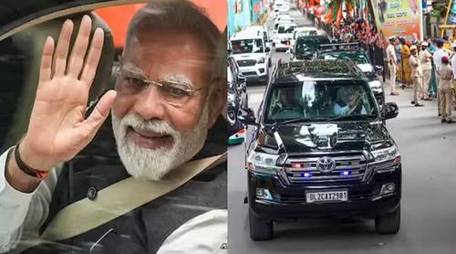 সমালোচনার জেরে নিরাপত্তা বহরে গাড়ির আকার কমিয়ে আনল মোদি