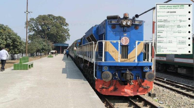ট্রেনে ঈদ যাত্রার ২৬ মে’র টিকিট বিক্রি আজ