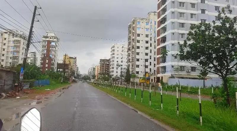 ভোরের বৃষ্টিতে ঢাকার বাতাসে বড় উন্নতি, দূষণে শীর্ষে কে?