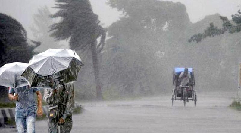 সপ্তাহজুড়ে সব বিভাগে বজ্রপাতসহ ঝড়বৃষ্টির আভাস
