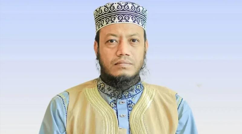 আমির হামজার বিরুদ্ধে পত্রিকায় বিজ্ঞপ্তি প্রকাশের নির্দেশ আদালতের