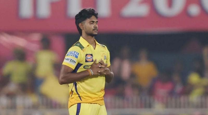 ১১ ম্যাচ পর ফিরেই চোটে আবারও পড়লেন পাথিরানা